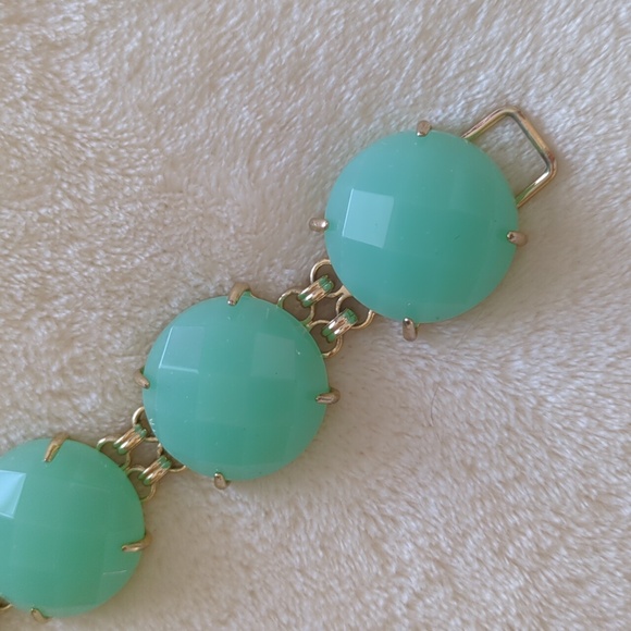 Kendra Scott Cassie Bracelet Chalcedony Chunky Statement Gold Seafoam Green - Picture 4 of 15